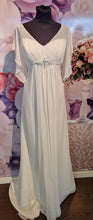 Ladda upp bild till gallerivisning, REA Brudklänning Candy Quinn 9074A