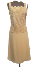 Ladda upp bild till gallerivisning, Kort klänning