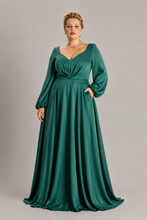 Ladda upp bild till gallerivisning, REA Aftonklänning / Balklänning  med lång ärm H1015 emerald