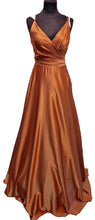 Ladda upp bild till gallerivisning, Aftonklänning / Balklänning PartyLine 45102 sienna / rust