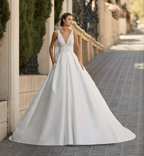 Brudklänning Aire Barcelona  second hand / återbruk