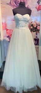 REA Brudklänning Lenovia Couture