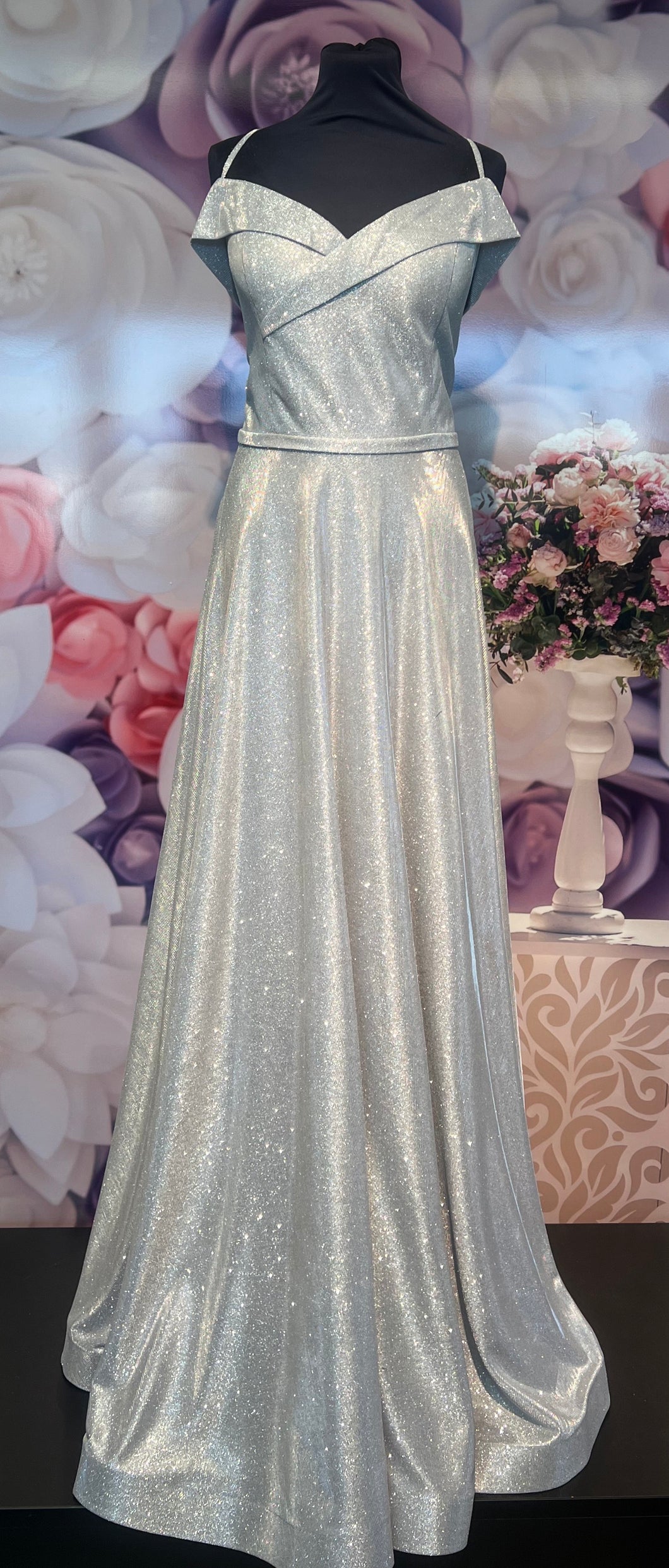 Aftonklänning / Balklänning Eva 33373 silver