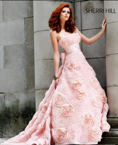 Balklänning  Sherri Hill  second hand / återbruk