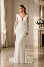 Ladda upp bild till gallerivisning, REA Brudklänning Sincerity 44409 ivory