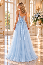 Ladda upp bild till gallerivisning, Aftonklänning / Balklänning  Venitti Daniela 912095 babyblue