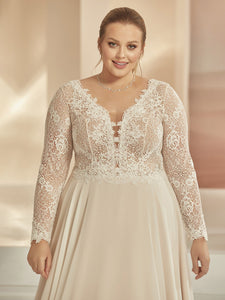 Billig Brudklänning Bianco Evento  Famosa  plus size (ej onlineköp )