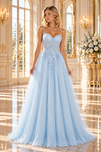 Ladda upp bild till gallerivisning, Aftonklänning / Balklänning  Venitti Daniela 912095 babyblue