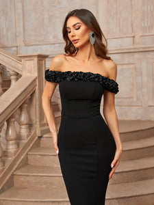 Aftonklänning / Balklänning  off shoulder svart