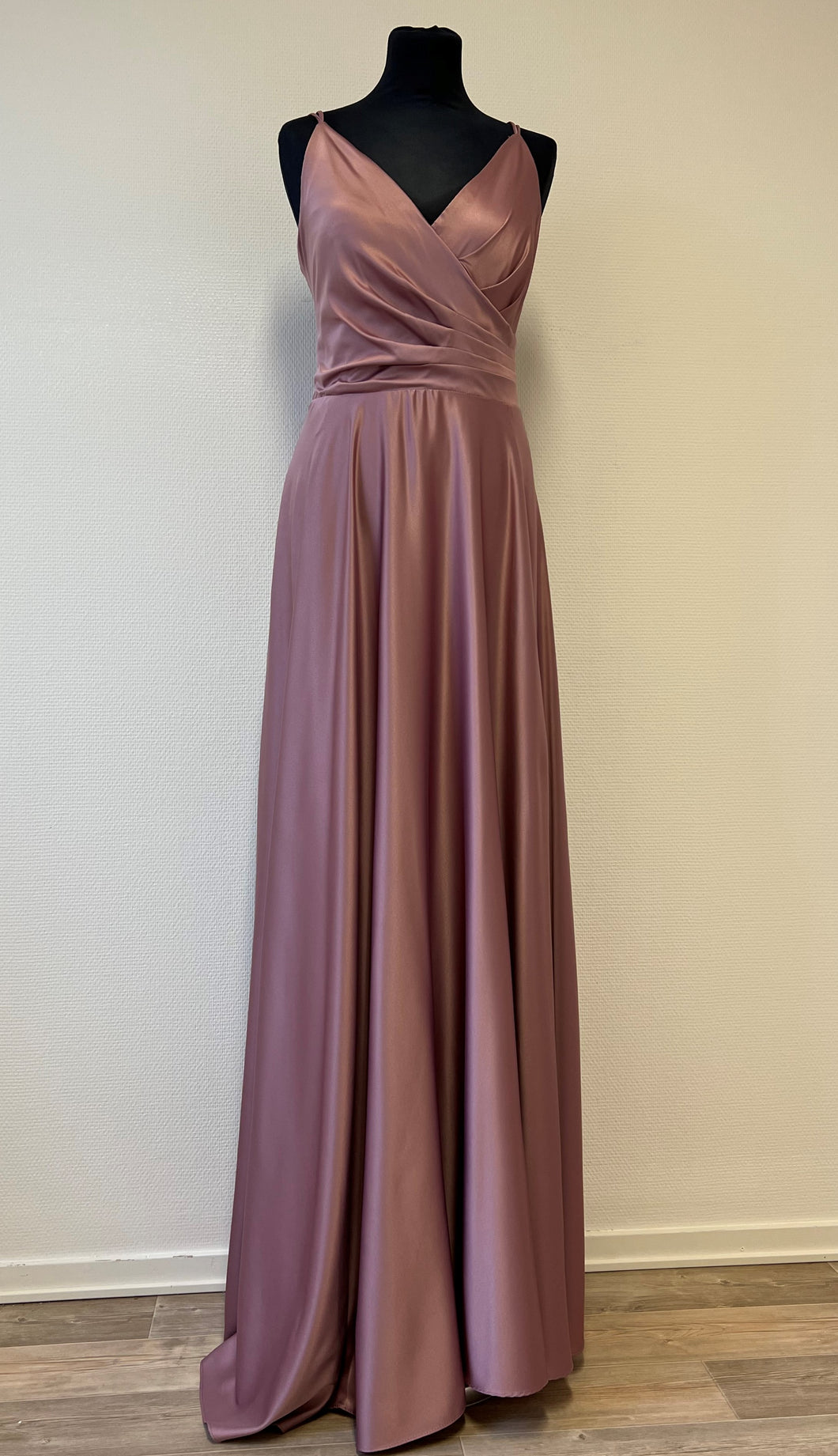 Aftonklänning / Balklänning PartyLine 45102 mauve