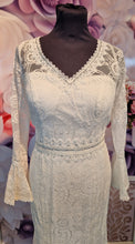 Ladda upp bild till gallerivisning, HYRA Brudklänning Fashion New York 3371 (ej onlineköp)